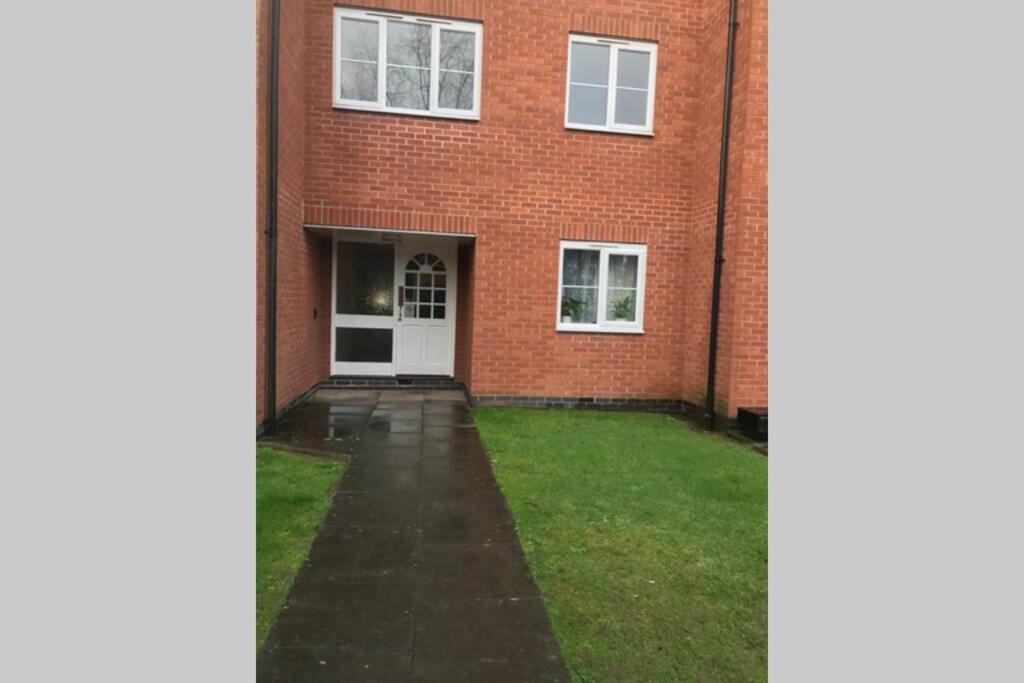 The Regency Entire 1 Bedroom Flat Accomodation Leicester Exterior foto